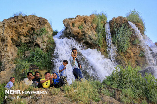 تفریح تابستانی در آبشار شیخ علیخان