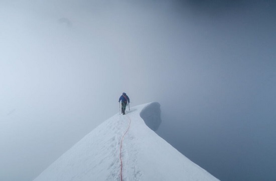 صعود به قله برفی در عکس روز نشنال‌جئوگرافیک +عکس