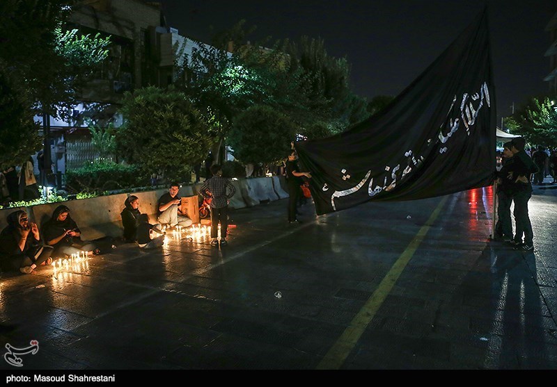 تصاویری از مراسم شام غریبان در تهران