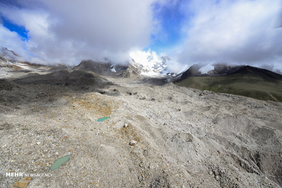 تاثیر گرم‌شدنِ کره زمین بر یخچال‌های کوه اورست +عکس
