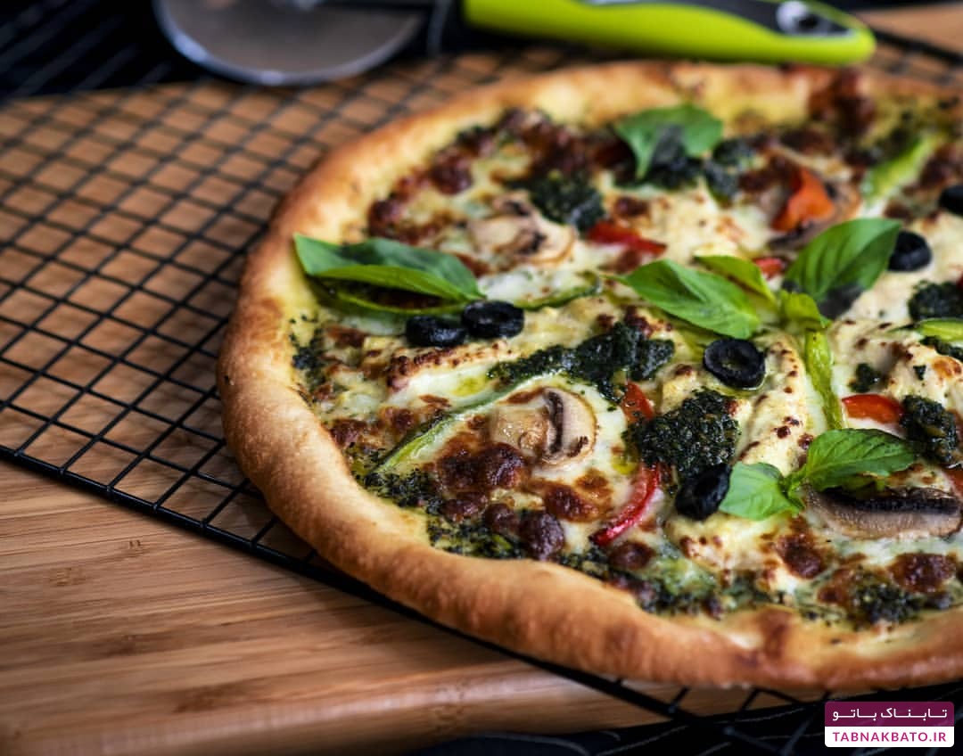 چرا ایتالیایی‌ها از قیچی برای برش پیتزا استفاده می‌کنند؟