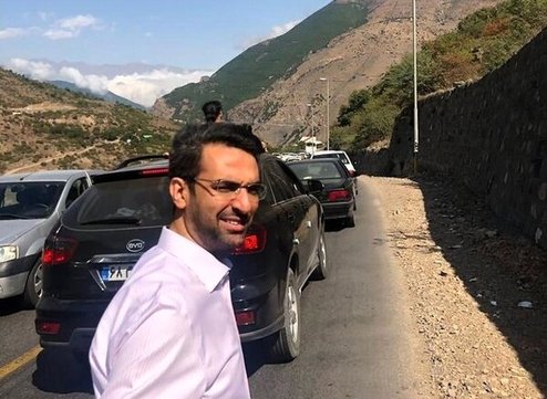 وزیر جوان روحانی در جاده چالوس چه می‌کند؟ +عکس