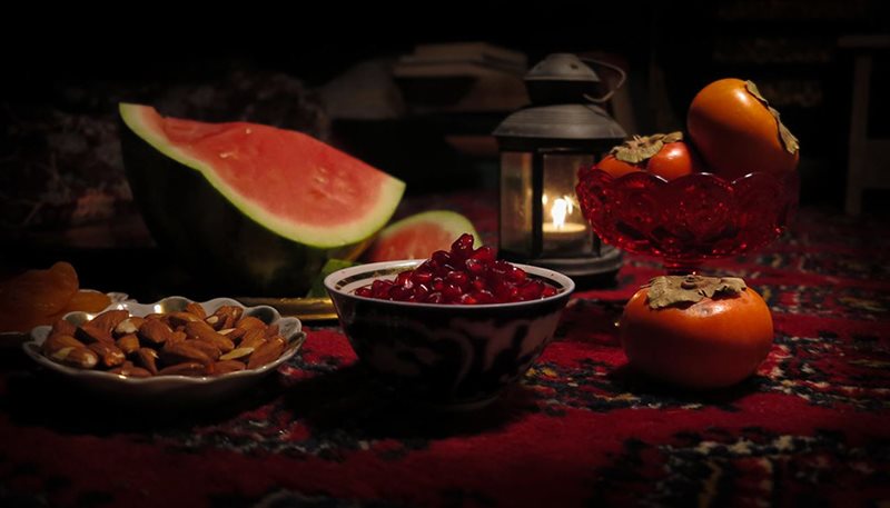 تاریخچه و آداب‌و‌رسوم شب یلدا در ایران و جهان