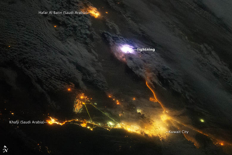 شگفت‌انگیزترین تصاویری که از مناظر زمین در فضا گرفته شده و نامزد عکس برتر ناسا بودند