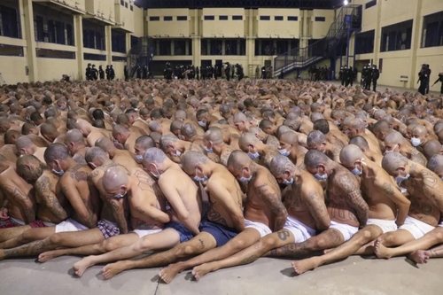 از وضعیت زندان السالوادور تا تولد کرونایی