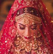 تبدیل عروسی‌های پر زرق و برق به مهمانی‌های کوچک در هند