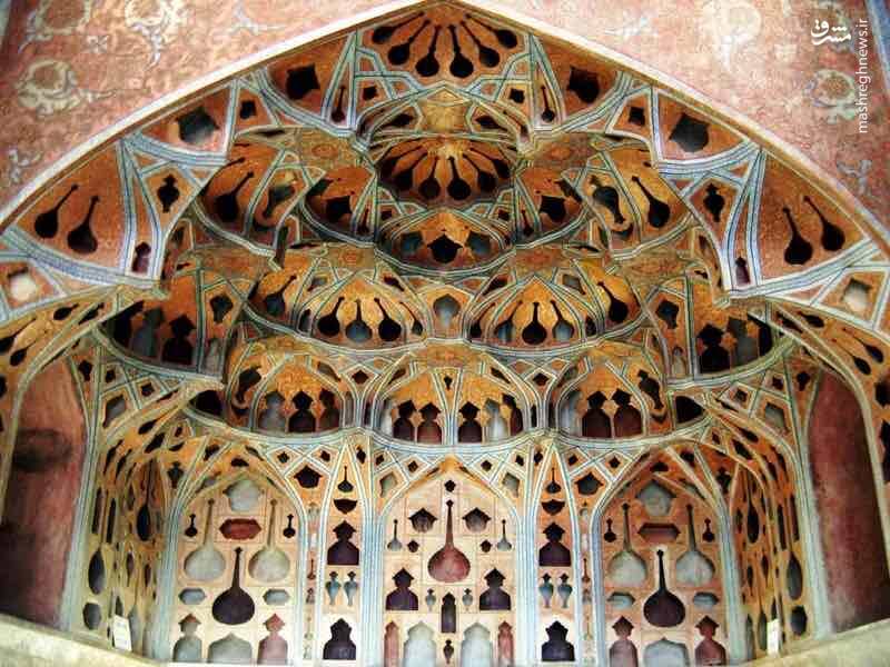 معماری خیره‌کننده بنایی تاریخی در اصفهان