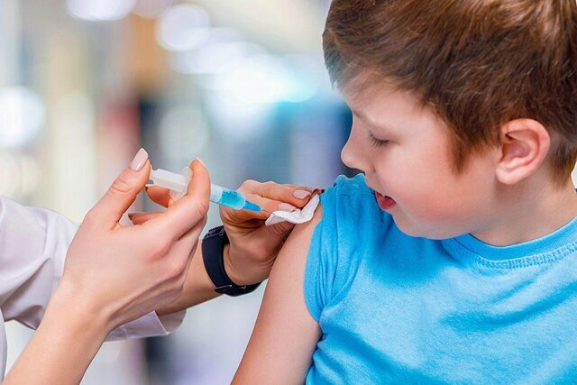 خطرات واکسن های کووید-۱۹ برای کودکان چیست؟