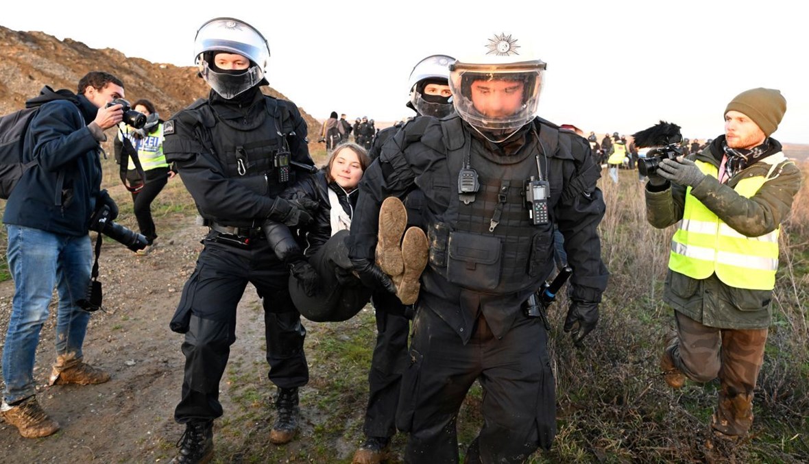 دستگیری گرتا تونبرگ فعال محیط زیست توسط پلیس آلمان