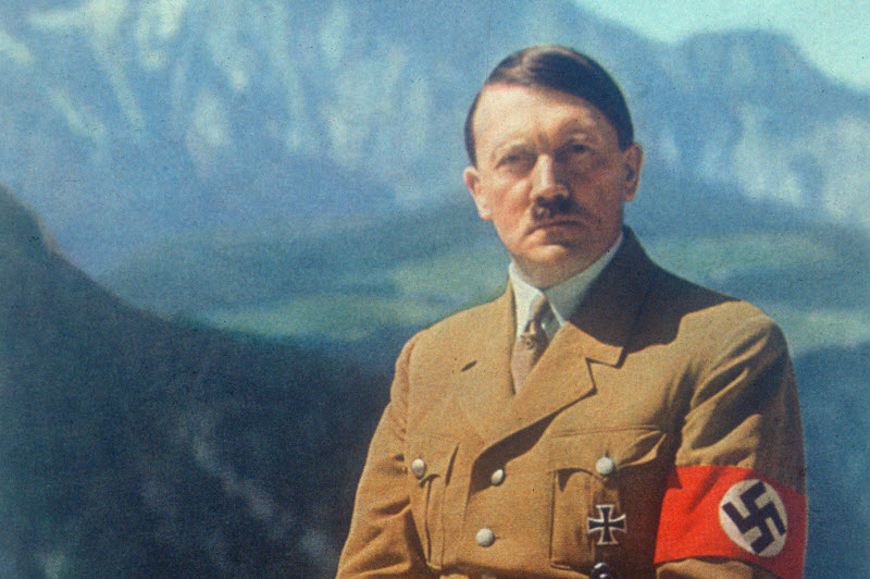 آیا آدولف هیتلر واقعا از نظر فرماندهی نظامی، یک نابغه بود؟ یا اینکه پیروزی‌های اوایل جنگ جهانی دوم، حاصل نبوغ نظامی فرماندهان آلمانی بوده و او در ادامه دستاوردهای آن را بر باد داد؟