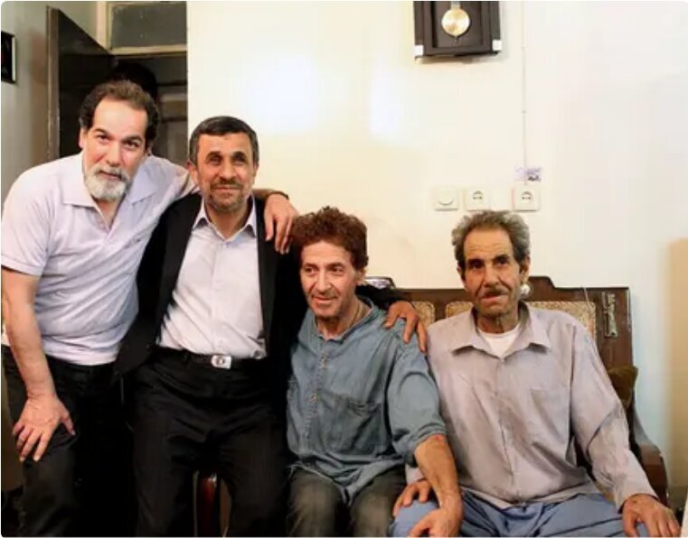 عکس خودمانی از احمدی نژاد در کنار ابوالفضل پور عرب