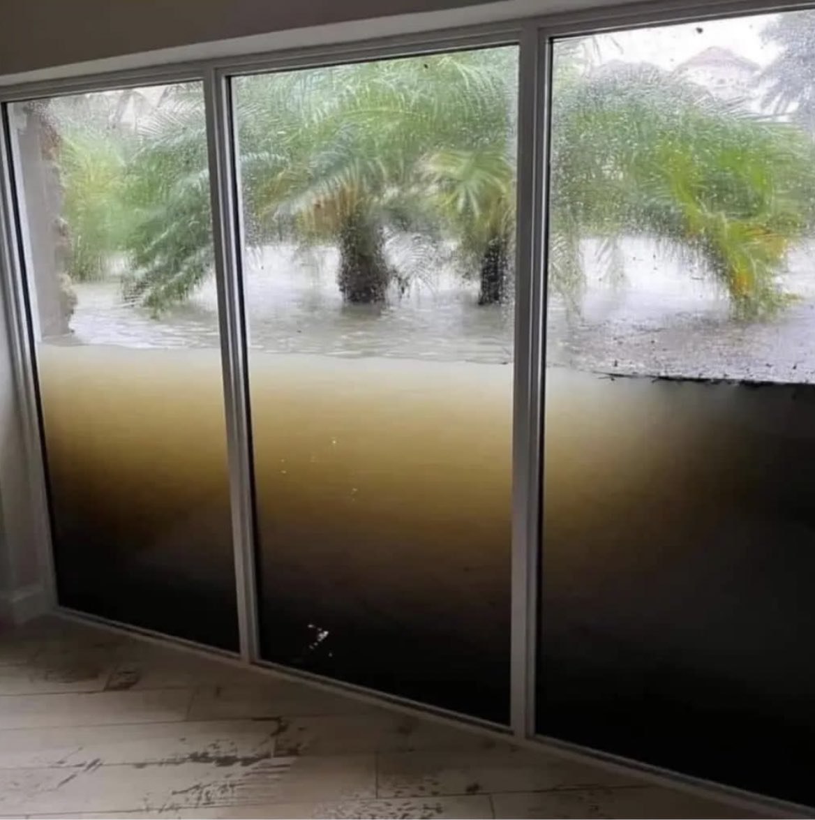 تفاوت طوفان فلوریدا با سیل چالوس، این عکس است