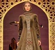 شوی لباس اسلامی با دختران روس