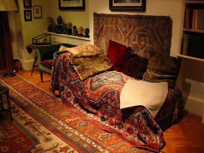 عکس‌هایی دیده‌نشده از قالی ایرانی در اتاق فروید