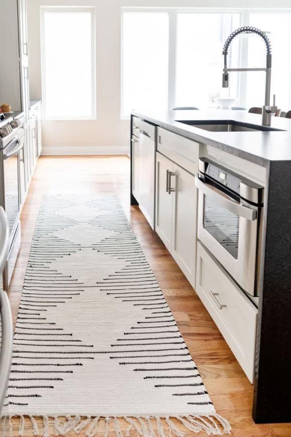 انتخاب بهترین نوع فرش برای انواع آشپزخانه (سرپوش)