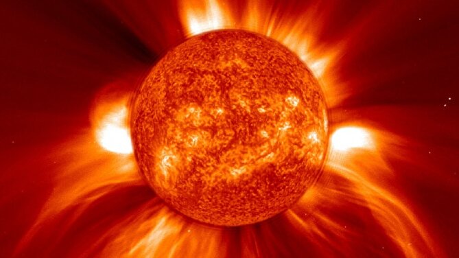 پرتاب باد‌‌های خورشیدی با سرعت بیش از «دو میلیون کیلومتر بر ساعت» از خورشید