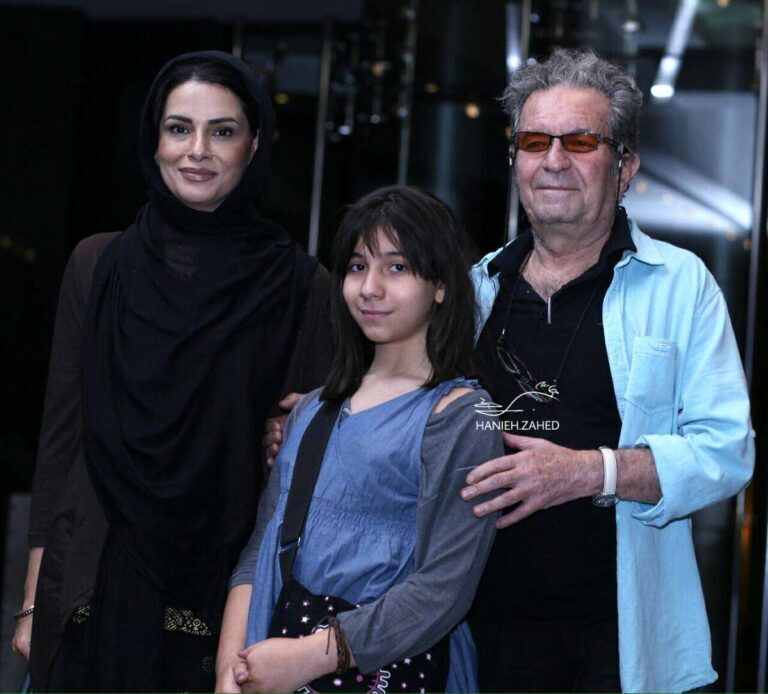 تازه‌ترین اطلاعات از قتل داریوش مهرجویی و همسرش وحیده محمدی فر همراه با استوری بازیگران (روزیاتو)