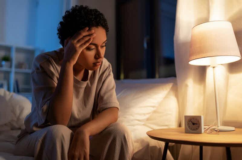 چرا خواب آشفته اینقدر ما را به هم می‌ریزد و حتی احساس درد را بیشتر می‌کند؟ (یک پزشک)