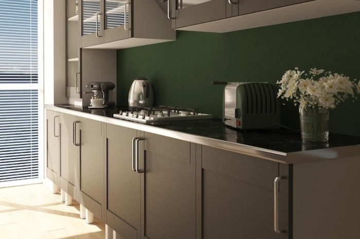 دکوراسیون و مدل کابینت آشپزخانه به رنگ طوسی (نمناک)