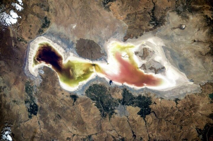 انتشار جدیدترین تصویر ماهواره‌ای از دریاچه ارومیه