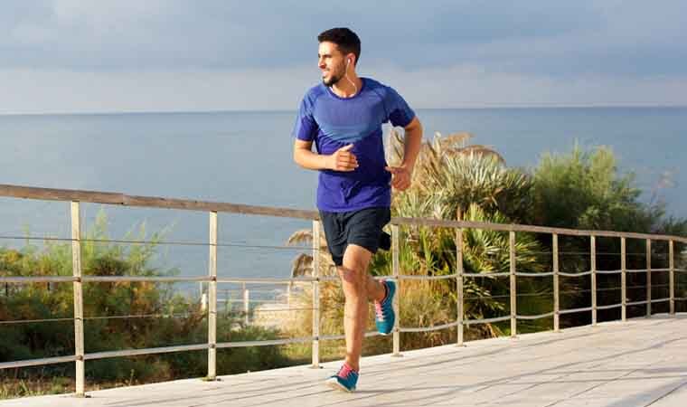 پیاده روی یا دویدن، کدام برای لاغری و کاهش وزن بهتر است؟(عصرایران)