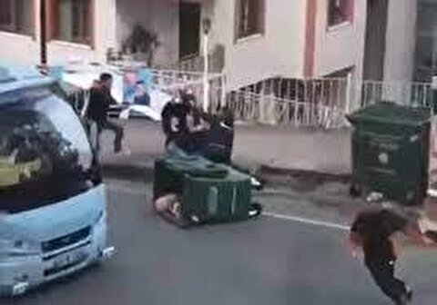 تصویری از یک درگیری عجیب خیابانی در استانبول