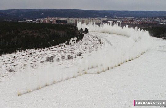 روسیه: منفجر کردن یخ های رودخانه کان برای جلوگیری از خطرات سیل نزدیک شهر سیبری