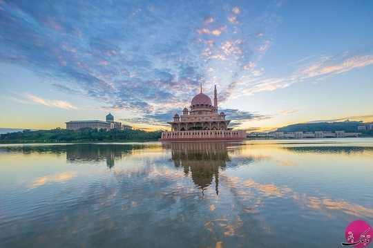 مسجد بوترا،مالزی