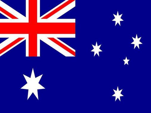 پرچم استرالیا در سال1901 طراحی شد، پرچم بریتانیا در گوشه آن نشانه جزئی از امپراتوری بریتانیا بودن است. زمینه آبی هم در تمام پرچم های مستعمرات بریتانیا آمده است. 6 ستاره نشانه 6 ایالت در استرالیاست.
