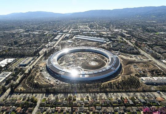پردیس شرکت اپل (Apple) در حال ساخت؛ عکس هوایی از Noah Berger