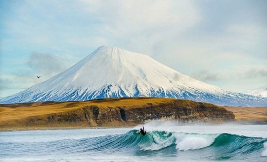موج سواری در جزایر الیوشن، ایالات متحده-روسیه