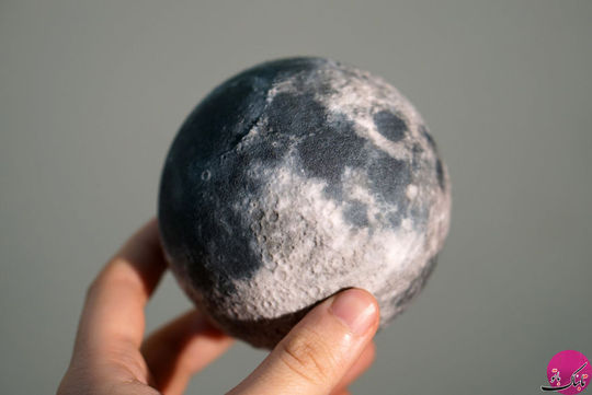سطح کره ی ماه با جزئیات بیشتر