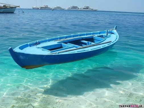 آب های زلال سواحل فیجی