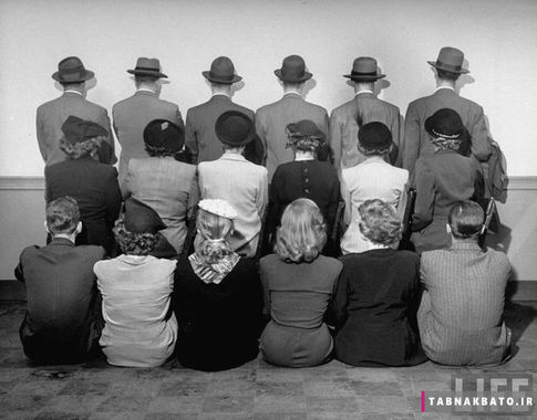 تصویر دسته جمعی از کارآگاهان در یکی از آژانس های تحقیقاتی آمریکا، ۱۹۴۸ میلادی