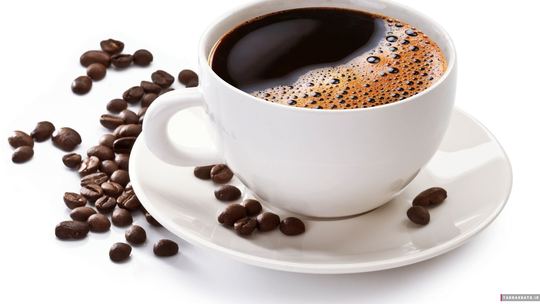 هلندی ها سالانه ۱۴۰ لیتر قهوه می نوشند. به همین دلیل هلندی ها در رتبه ی دوم مصرف قهوه در جهان قرار دارند