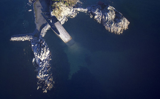 زیردریایی سنگی ـ تابناک باتو
