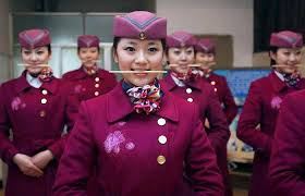آموزش عجیب لبخندزدن در کشور چین +تصاویر