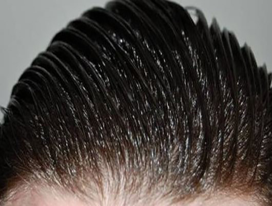 راهکارهایی برای جلوگیری از چرب شدن موها