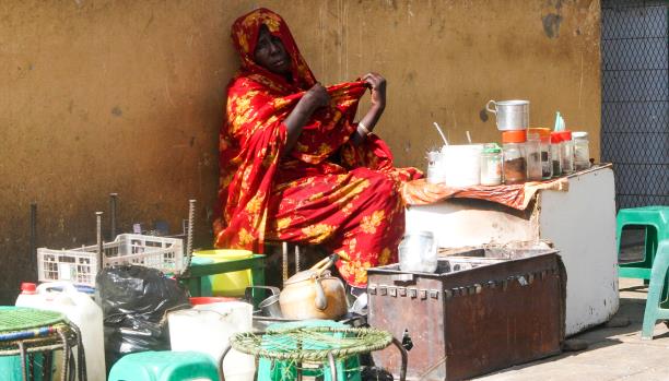 معضل عجيب «زنان چای فروش» در سودان