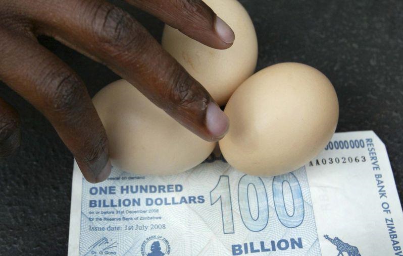 در این کشور با ۱۰۰میلیارد ۳تخم مرغ می‌توان خرید+عکس