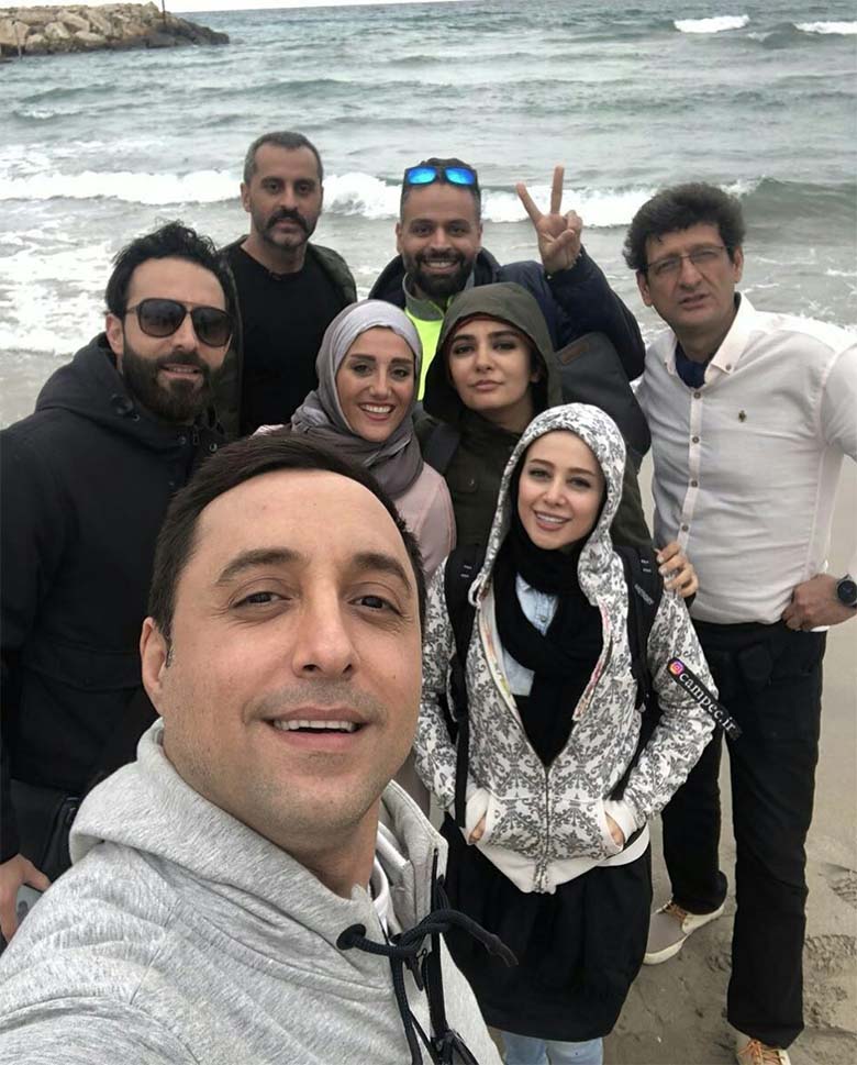 سلفی بازیگران ایرانی و لبنانی در کنار دریا