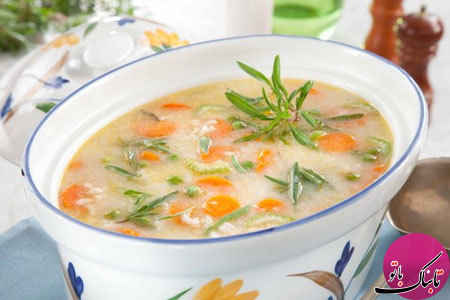 طرز تهیه‌ی سوپ برنج و سبزیجات