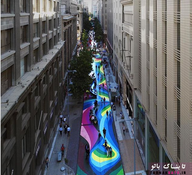 تبدیل شلوغ‌ترین خیابان سانتیاگو به گردشگاهی عجیب!