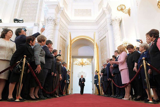 شکوه امپراطوری تزاری در مراسم تحلیف پوتین +عکس