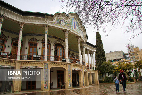 ایران زیباست؛ سرای شاپوری شیراز