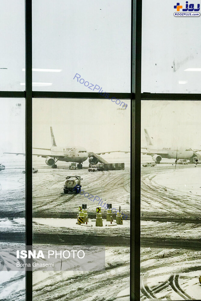 وضعیت فرودگاه مهرآباد در روز برفی تهران +عکس