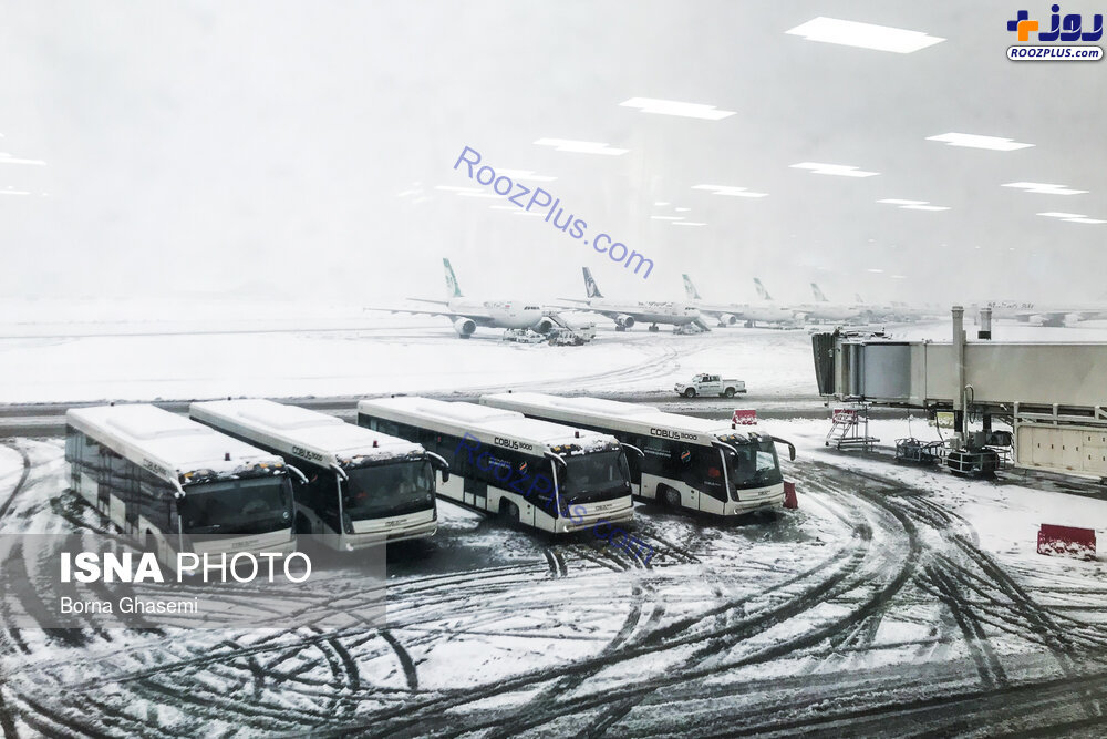 وضعیت فرودگاه مهرآباد در روز برفی تهران +عکس