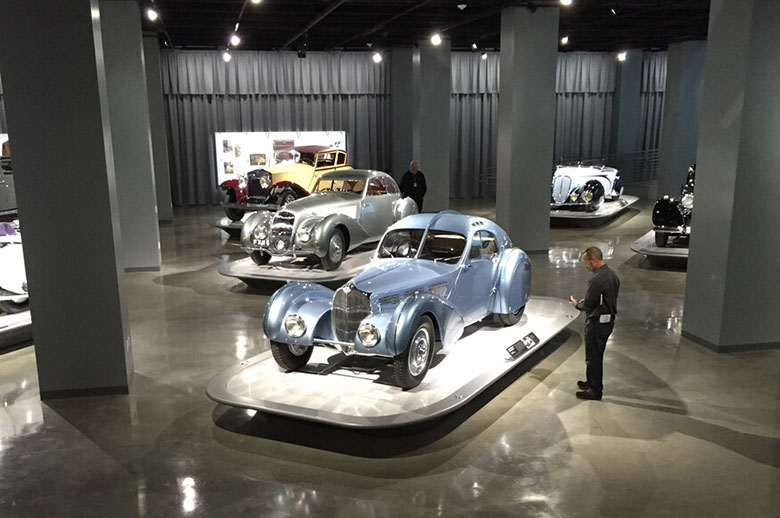 تور مجازی بازدید از موزه‌های خودروی معروف دنیا – سرگرمی روزهای قرنطینه خانگی