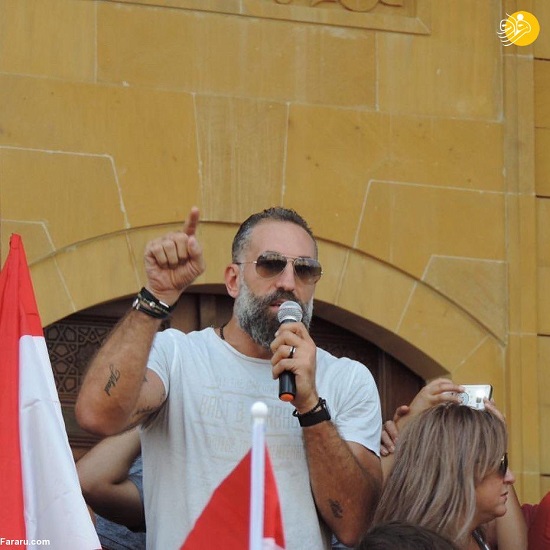 حضور سلبریتی‌ها در اعتراضات لبنان +عکس