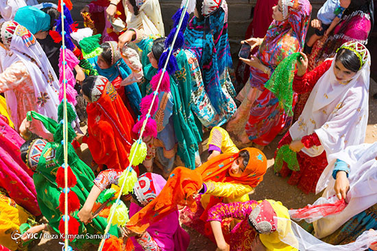 جشنواره رنگ‌ها در عروسیِ بختیاری